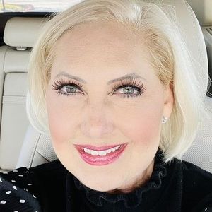 Meet your Posher, Susan